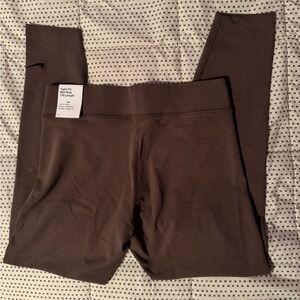 NWT Nike Leggings